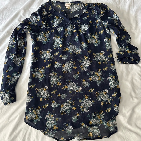 Mossimo Supply Co. Tops - Mossimo Supply Co. Navy Floral Blouse